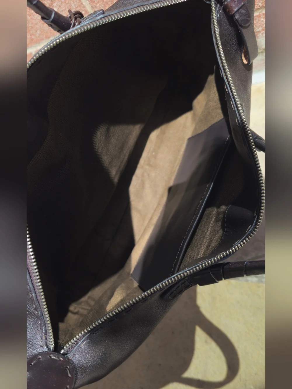 Henry Cuir Leather Bag - Picture 5 of 7